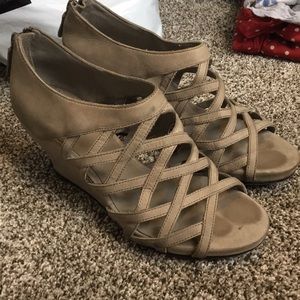 Grey Heels